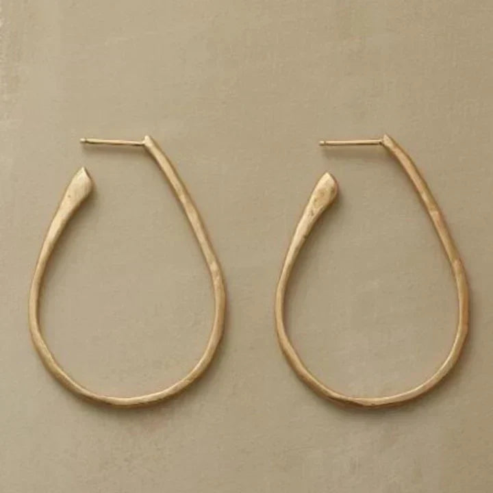 Vintage Earrings in Gold