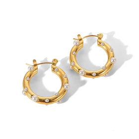 Gold Hoops - Pearls